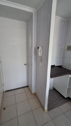 Calle Mapocho 1522-tipo Estudio- Dscto Primer Mes 180.000