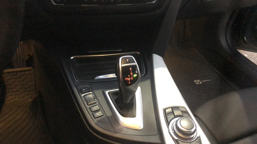 BMW Serie 3 2.0 328i Sedán Sport 245cv