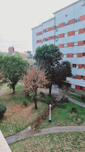 Imagen 4 de 12 de Departamento En Venta De 3 Ambientes De Parque Avellaneda