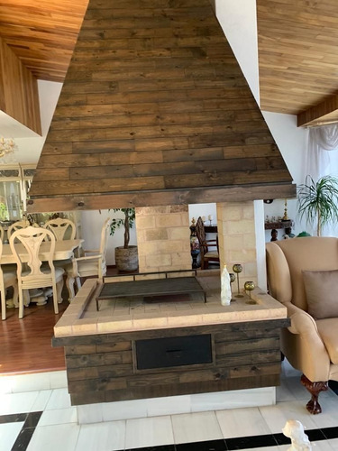 Imagen 7 de 22 de Oportunidad De Gran Residencia Con Jardín
