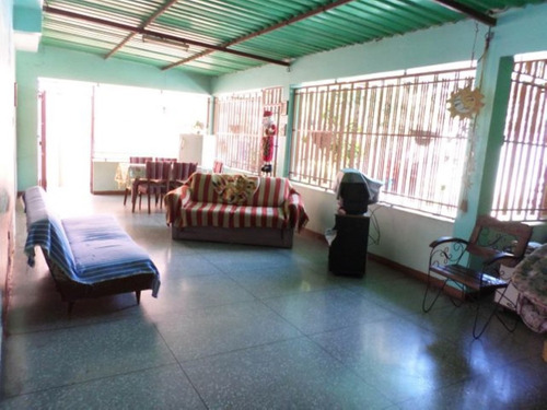 Imagen 17 de 30 de Casas En Venta Zona Centro Barquisimeto 22-16440 /m