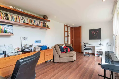Casa En Arriendo/venta En El Tejar. Cod A7604