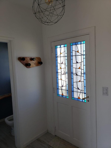 Casa En Venta - 2 Dormitorios 2 Baños - Cochera - 300mts2 - Los Reartes, Córdoba