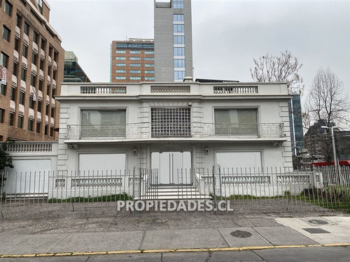 Imagen 1 de 6 de Local Comercial En Venta En Las Condes