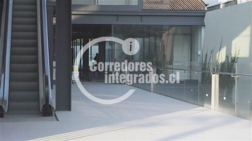 Local Comercial En Arriendo En Lo Barnechea