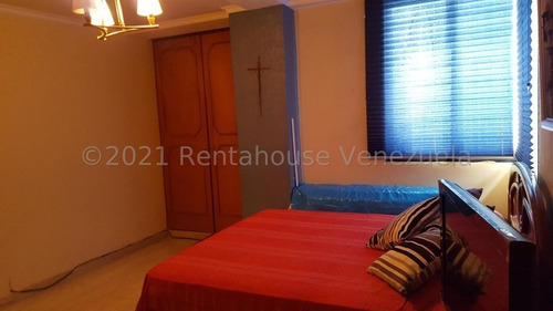 Imagen 25 de 30 de Apartamento En Venta Ph, Urb. La Soledad, Las Delicias, Maracay, 22-14657 Mv