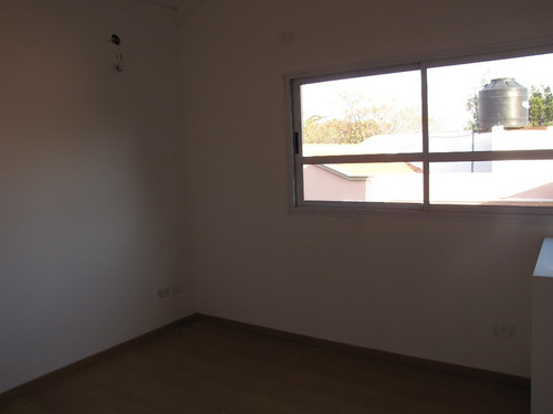 Imagen 13 de 14 de Triplex En Venta En Lomas De Zamora Oeste