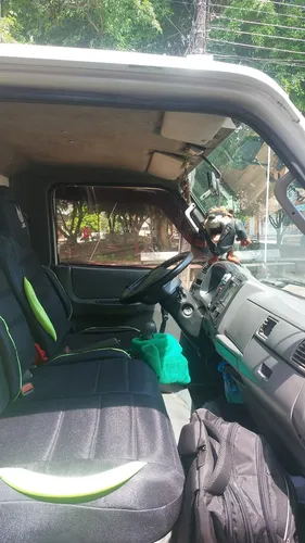 Camion Con Motor De Nkr Modelo 2012 Sin Restricciones