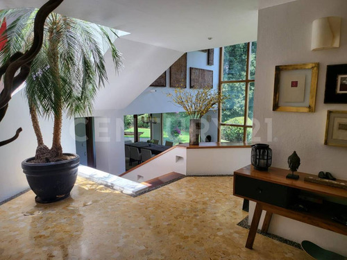 Casa En Condominio En Renta O Venta Desarrollada En Desniveles Y Tapancos