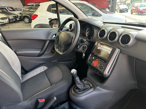 Citroën C3 1.2 PURE TECH FLEX TENDANCE MANUAL