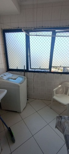 3 Dormitórios 1 Suíte 1 Vaga De Garagem Prédio Frente Mar.
