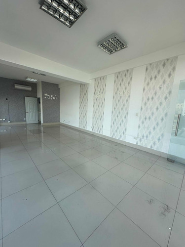 Vendo Local Comercial De Oportunidad En Bella Vista