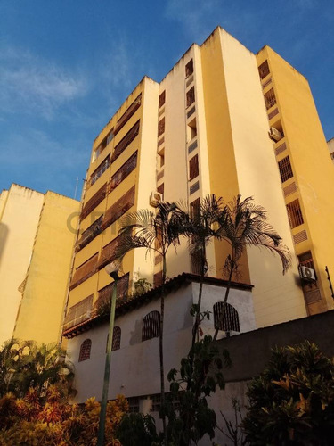 Apartamento En Venta En Residencias Pan De Azúcar En 2do Piso (vela De Coro)