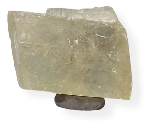 Feldespato De Calcita Optica 100% Natural 155 Ct $ 65.000 Feldespato De Calcita Optica 100% Natural 155 Ct $ 65.000