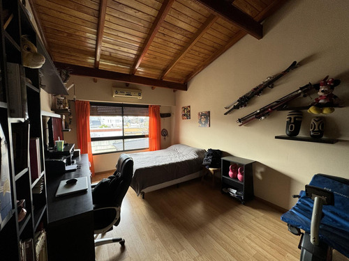 Casa En Venta En Zona Sur 3 Dormitorios