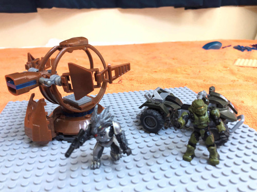 Megabloks Mega Construx Halo Covenat Vs Spartan (385)