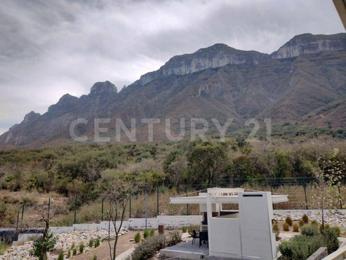 Terreno En Venta Cumbres