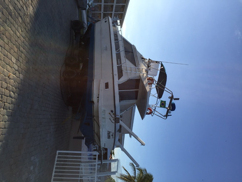 Imagem 3 de 6 de Lancha Intermarine Modelo Oceanic Motor 366