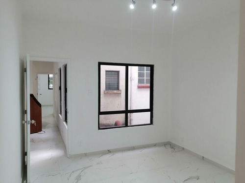 Renta Bonitos Consultorios Desde 20m2 En Col. Roma Nte