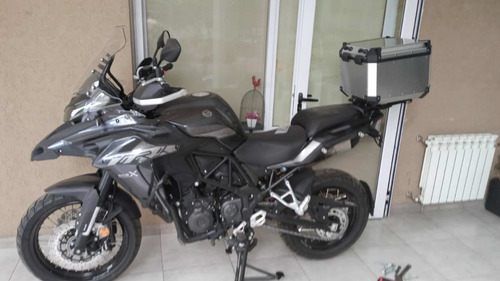Imagen 3 de 8 de Benelli 502x