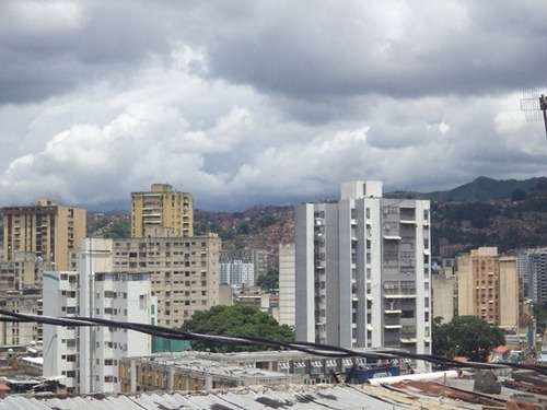 Imagen 21 de 21 de Se Vende Extraordinaria Casa En San Martin - 3h / 1b