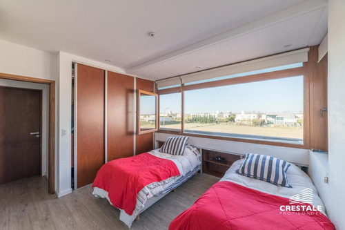 Imagen 25 de 30 de Excelente Casa 4 Dormitorios En Venta - San Sebastian