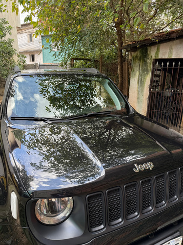 Jeep Renegade 1.8 Flex Aut. 5p
