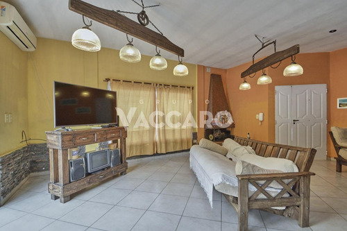 Casa Venta Castelar 3 Habitaciones