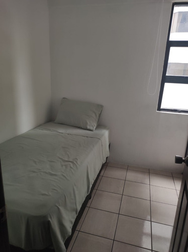 Imagen 4 de 7 de Rento Apto Amueblado Z.14 Pacifica Plaza Ref.5895 *1 Parqueo, 2 Hab, 3 Baños, Cuarto Servicio*