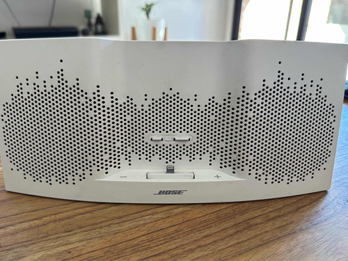 Parlante Bose Sounddock Xt 