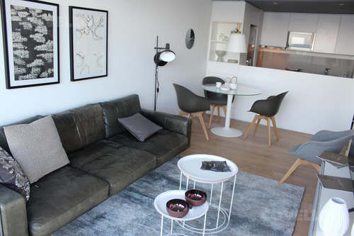 Imagen 10 de 30 de Apartamento - Malvín, 2 Dormitorio, Luminoso, Barbacoa, Solarium, Laundry. Financiación Propia.