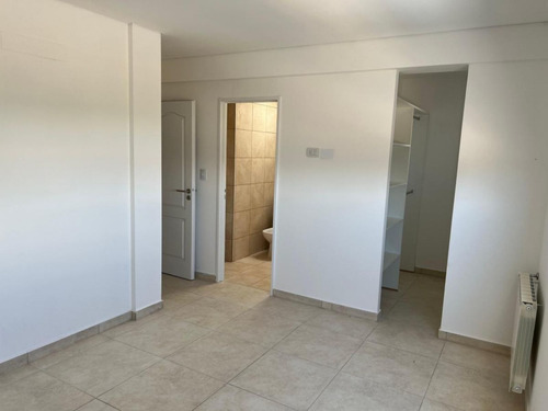Imagen 2 de 11 de Vendo Duplex De 3 Dormitorios En Prados De Manantiales Financiación