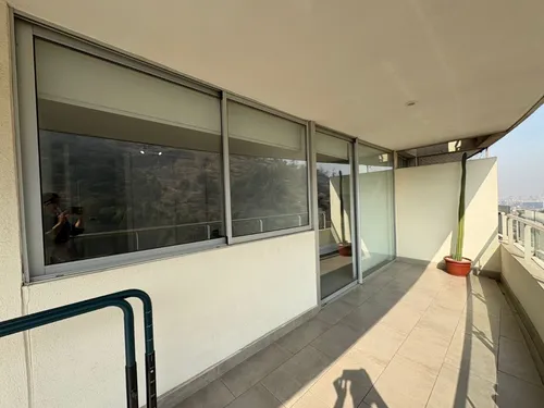 Departamento Piso 16 Con Una Tranquila Vista Norte Al Cerro!
