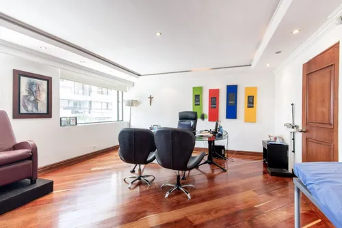 Casa En Venta En Santa Paula. Cod V4385