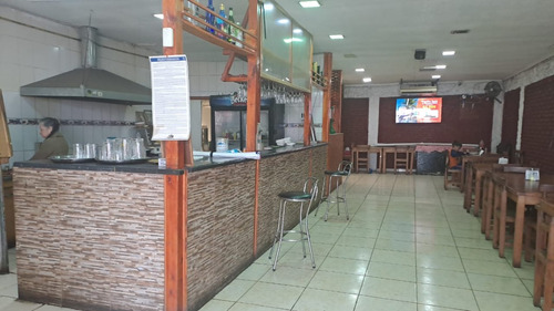Local Comercial, Como Restaurante Con Patente Diurna