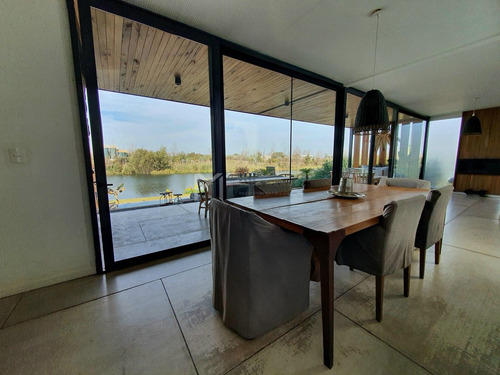 Casa En Venta Ubicado En Muelles, Puertos, Escobar