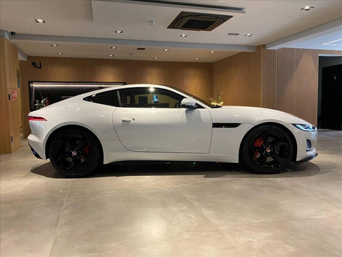 Imagem 4 de 15 de F-type 2.0 P300 Gasolina R-dynamic Coupé Automático
