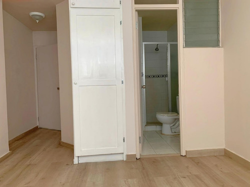 Imagen 13 de 14 de Venta De Apartamento En Ph Linda Vista, El Cangrejo 21-4486