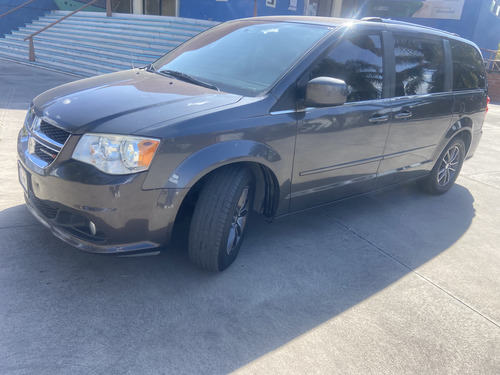 Dodge Grand Caravan 3.7 Sxt At