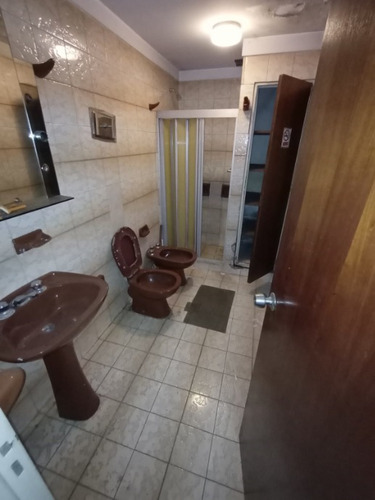 Casa En Venta En Lanus Este