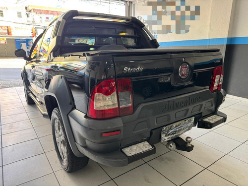 Fiat Strada 1.8 16v Adventure Cab. Dupla Flex 2p
