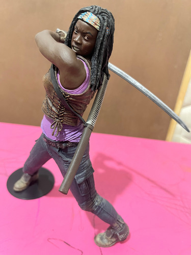 Michonne The Walking Dead Mcfarlane Deluxe 25cm (Usado)