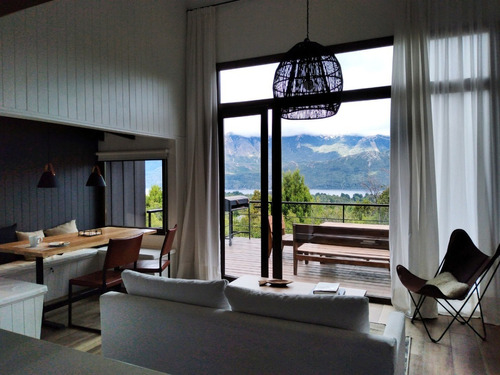 Imagen 1 de 21 de Alquiler De Espectacular Cabaña En Bariloche Con La Mejor Vista Y Ubicación!