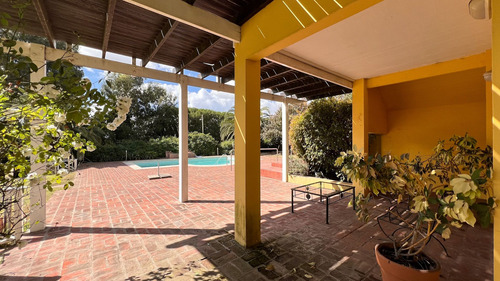 Venta Importante Posada En Sierra De Los Padres