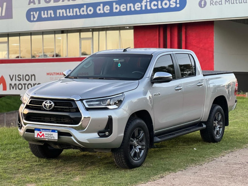 Toyota Hilux 2.8 Cd Srv 177cv 4x2 At