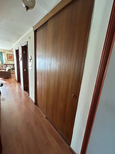 Casa Con Amplio Patio En Villa Los Encinos