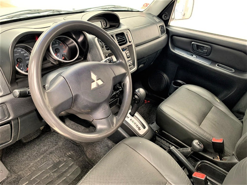 Imagem 8 de 15 de Mitsubishi Tr4
