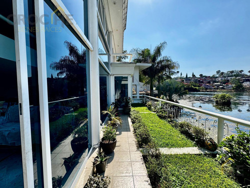 Residencia Con Vista Al Lago De Las Animas, Fracc. Las Anima