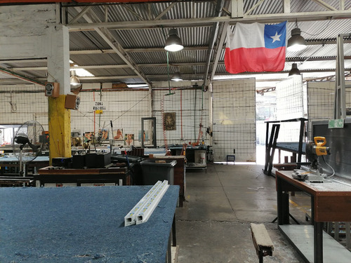 Bodega 1300 Mts. Sargento Aldea, San Diego Uf. 120.-