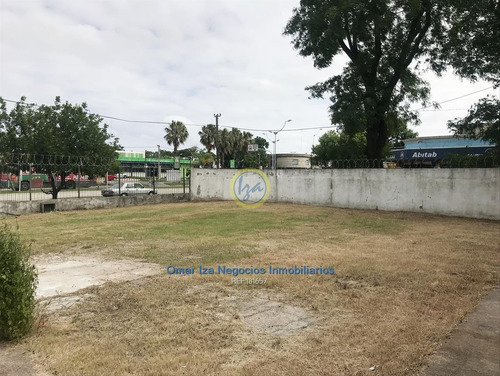 Imagen 11 de 12 de Venta Local Industrial Y Apartamentos Galpon Renta Cw181657